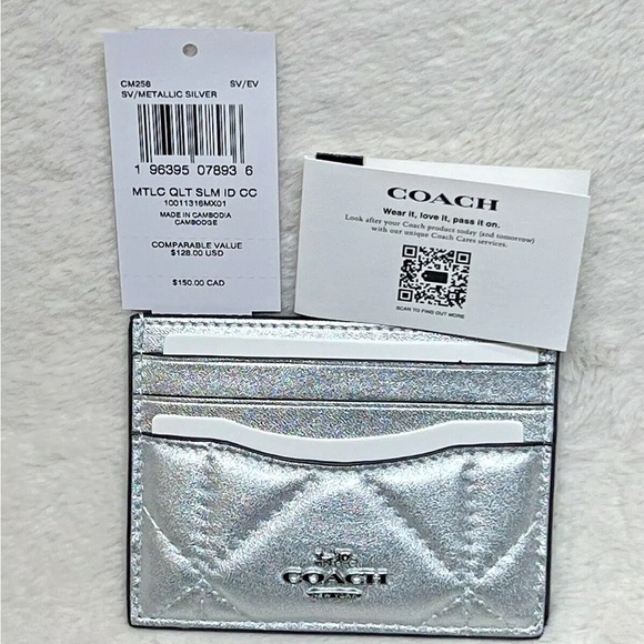 COACH Puffy Diamond Quilting Leather, Silver Metallic ID Case, NWT - Picture 3 of 6